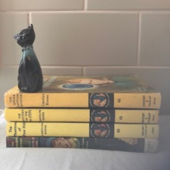 Meet your Posher, Pamela - Picture 2 of 3